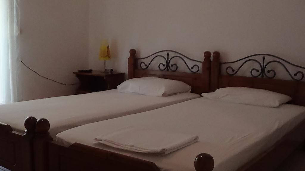 Mouroukis Rooms Loutra Edipsou  Pokój zdjęcie